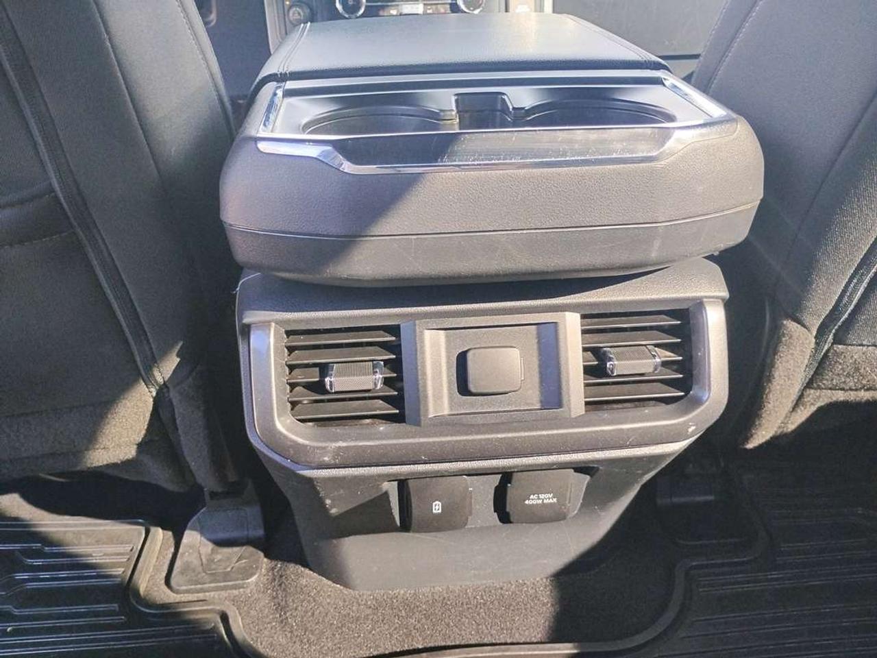 2023 Ford F-150 XLT Photo
