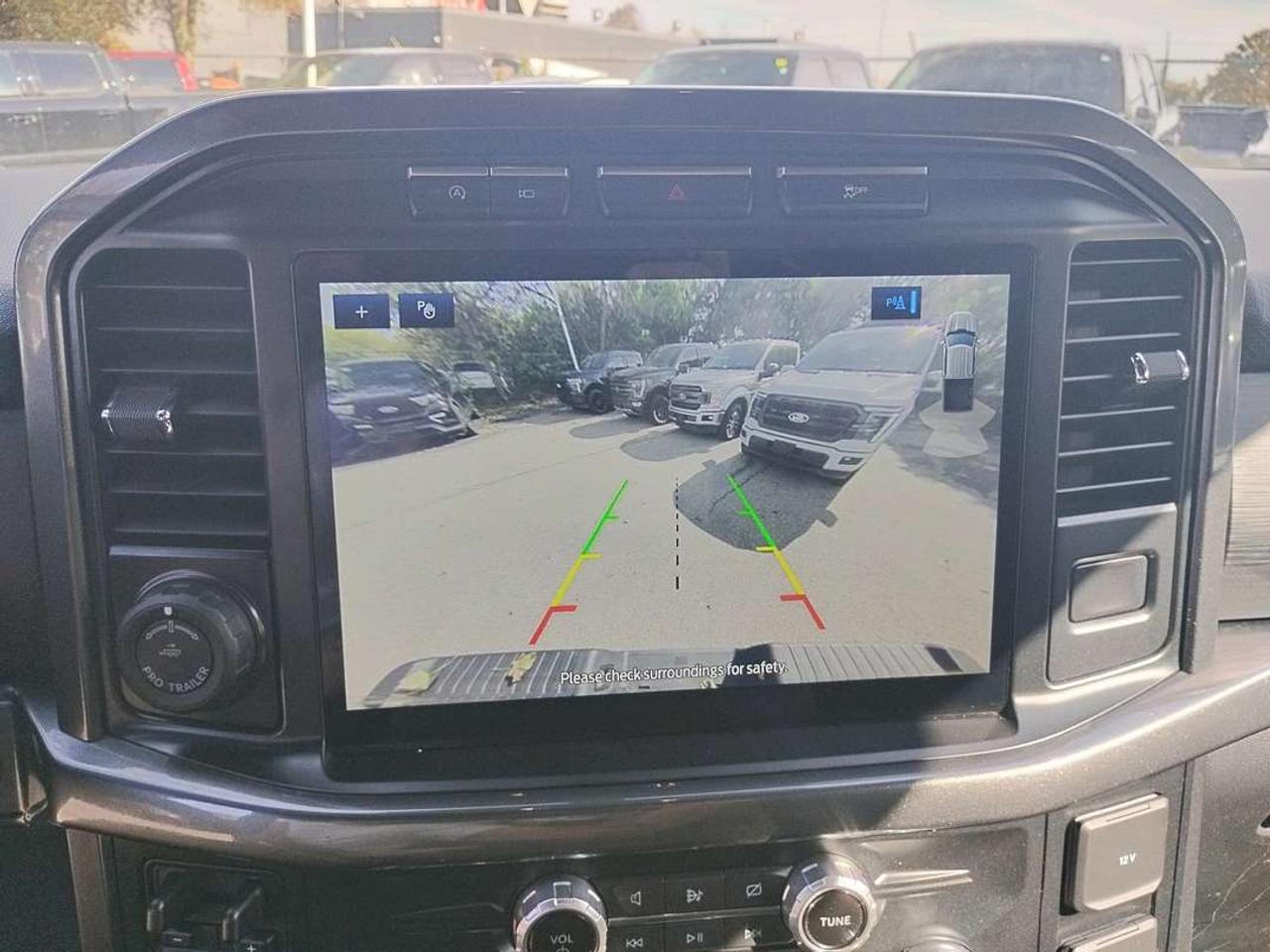 2023 Ford F-150 XLT Photo