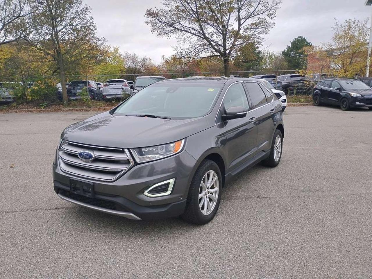 2017 Ford Edge Titanium Photo1