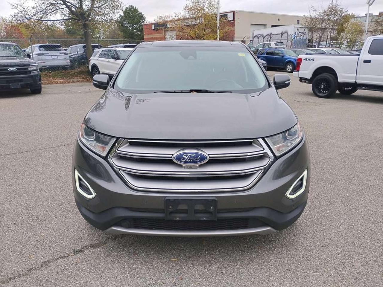 2017 Ford Edge Titanium Photo