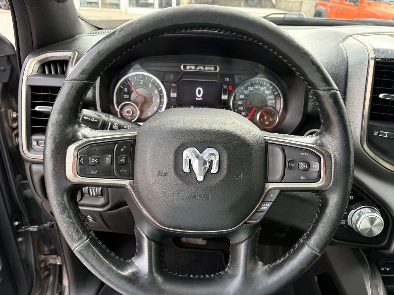 2019 RAM 1500 Sport - htd seat/wheel Photo