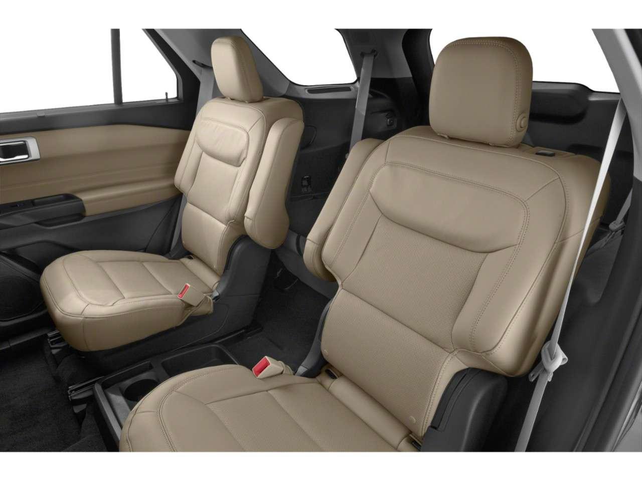 2022 Ford Explorer ST 4WD Photo