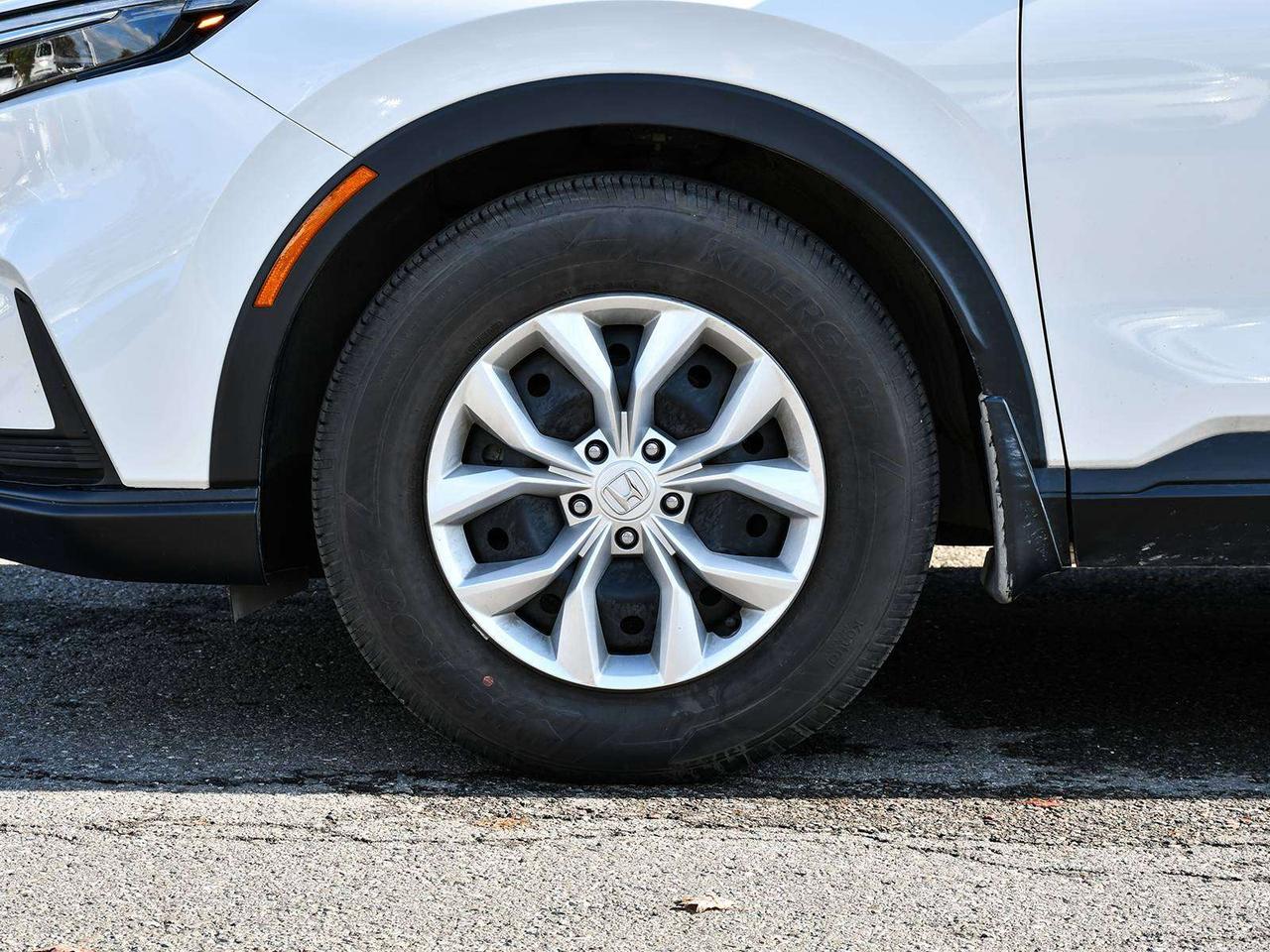 2025 Honda CR-V LX   1OWNER   NO ACCIDENT   2SETS TIRES & RIM   BT Photo