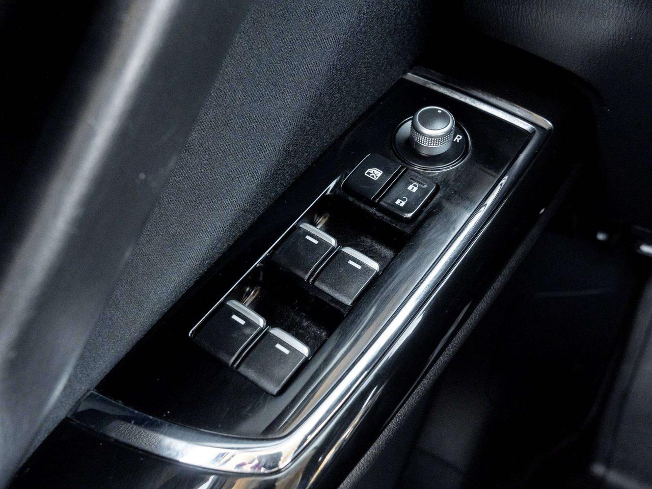 2020 Mazda CX-9 GS   SAFETY CERTIFIED   ACCIDENT FREE   TRADE IN Photo