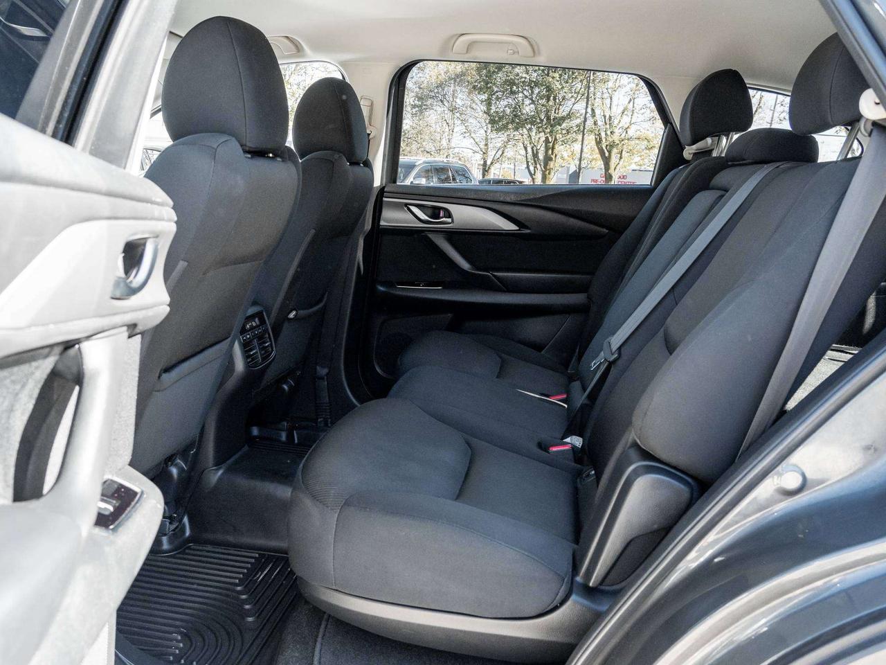 2020 Mazda CX-9 GS   SAFETY CERTIFIED   ACCIDENT FREE   TRADE IN Photo