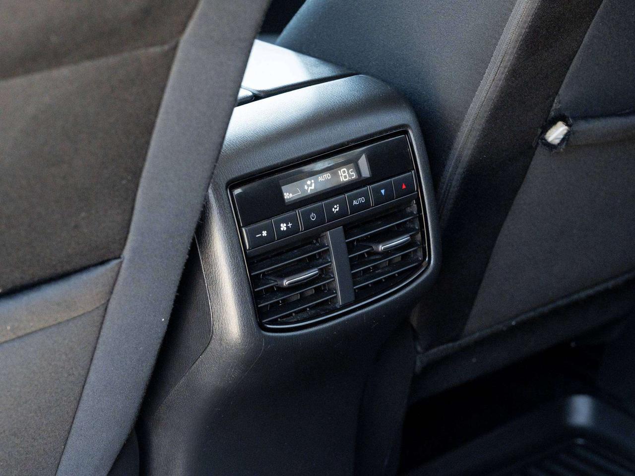 2020 Mazda CX-9 GS   SAFETY CERTIFIED   ACCIDENT FREE   TRADE IN Photo