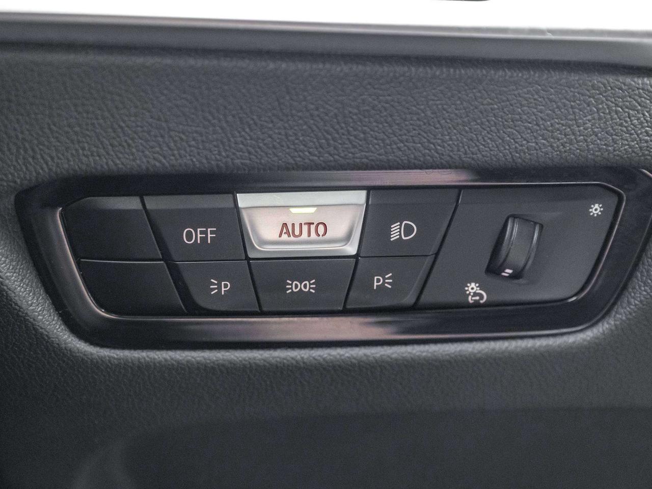 2023 BMW 2 Series M240i xDrive   NAVI   LOW KMS Photo