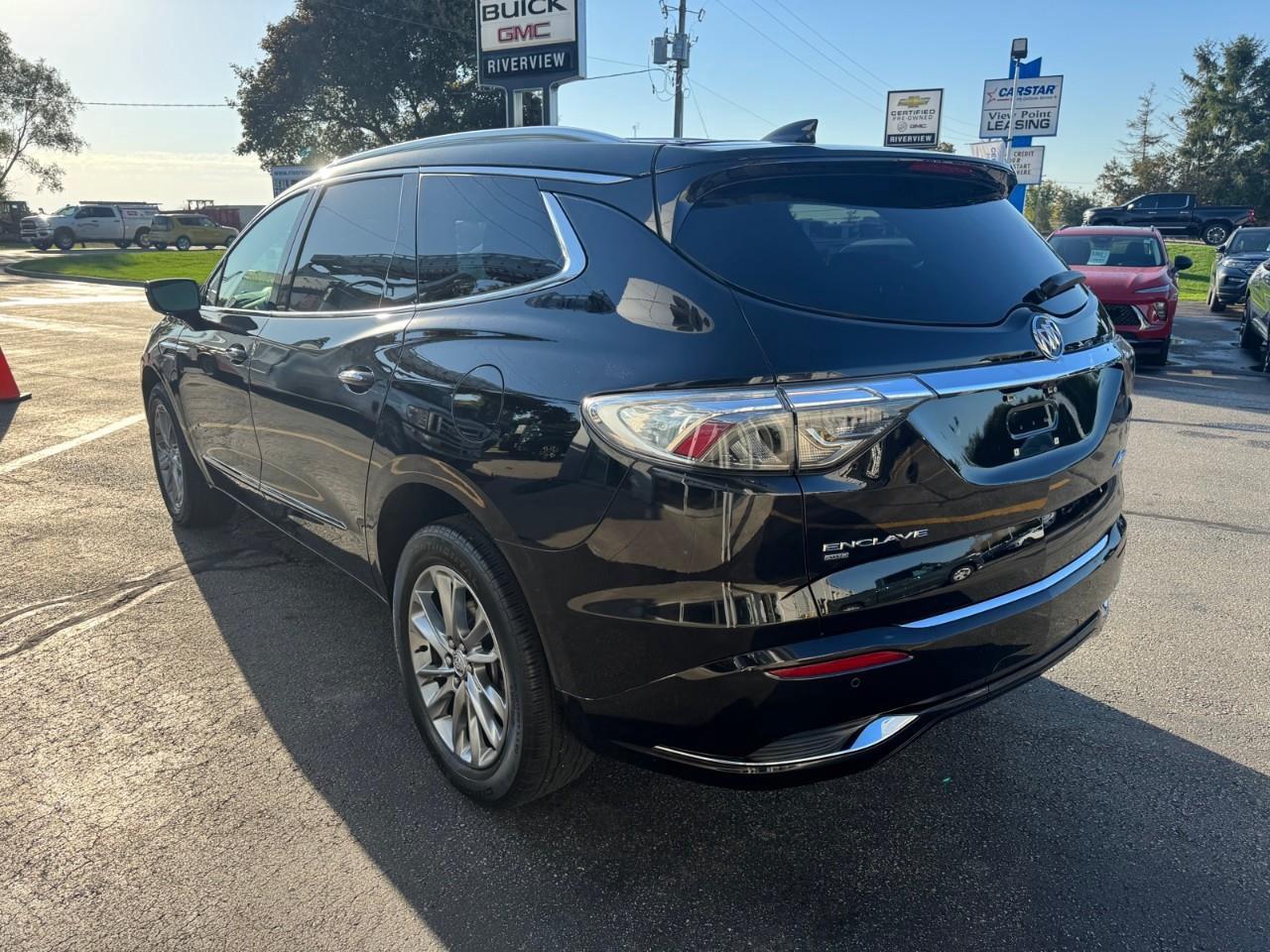 2024 Buick Enclave Avenir 4dr All-Wheel Drive Photo