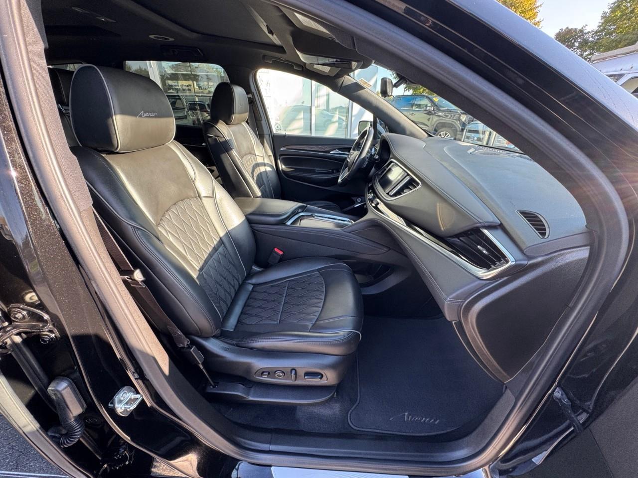 2024 Buick Enclave Avenir 4dr All-Wheel Drive Photo
