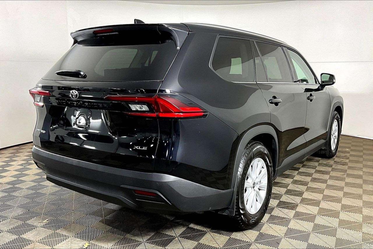 2025 Toyota Grand Highlander Hybrid XLE AWD Photo1