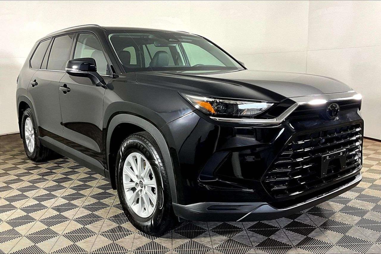 2025 Toyota Grand Highlander Hybrid XLE AWD Photo