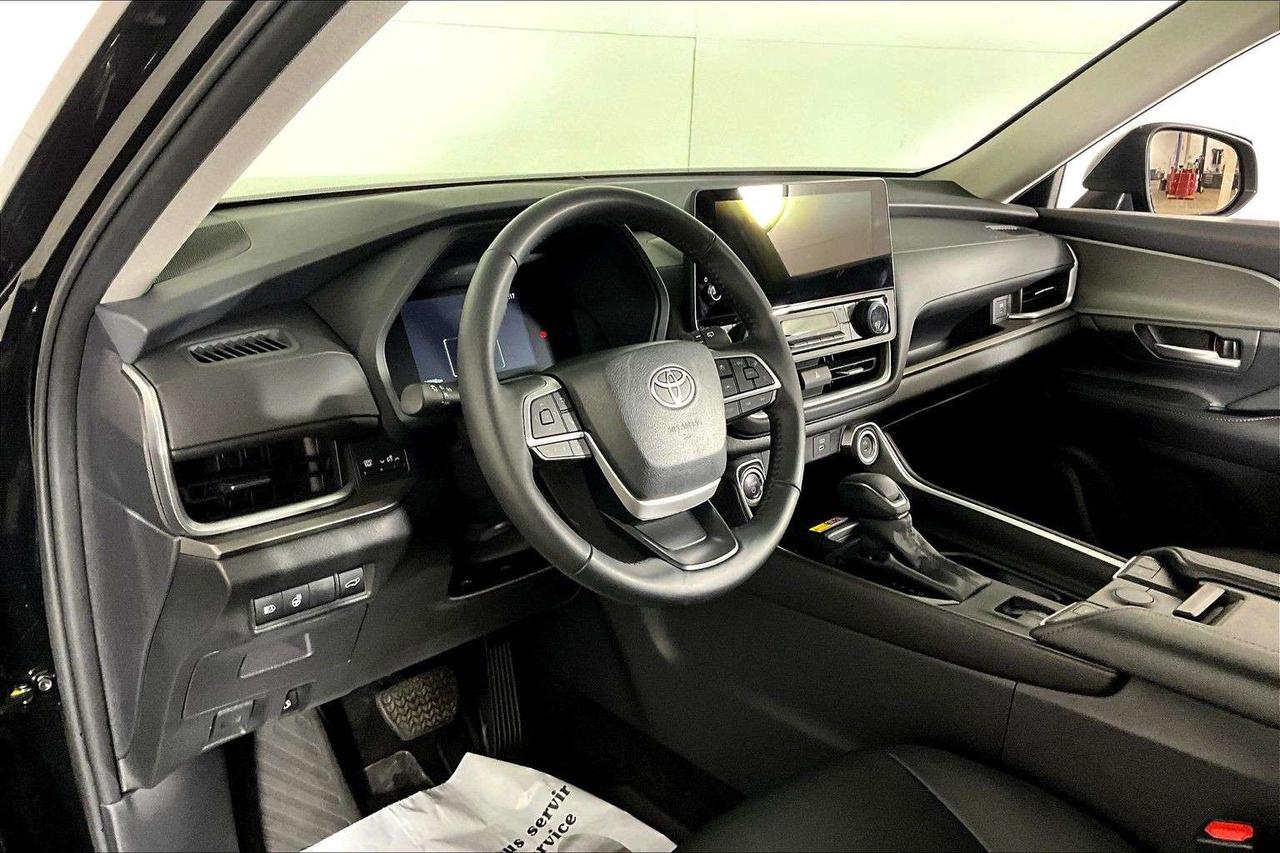 2025 Toyota Grand Highlander Hybrid XLE AWD Photo