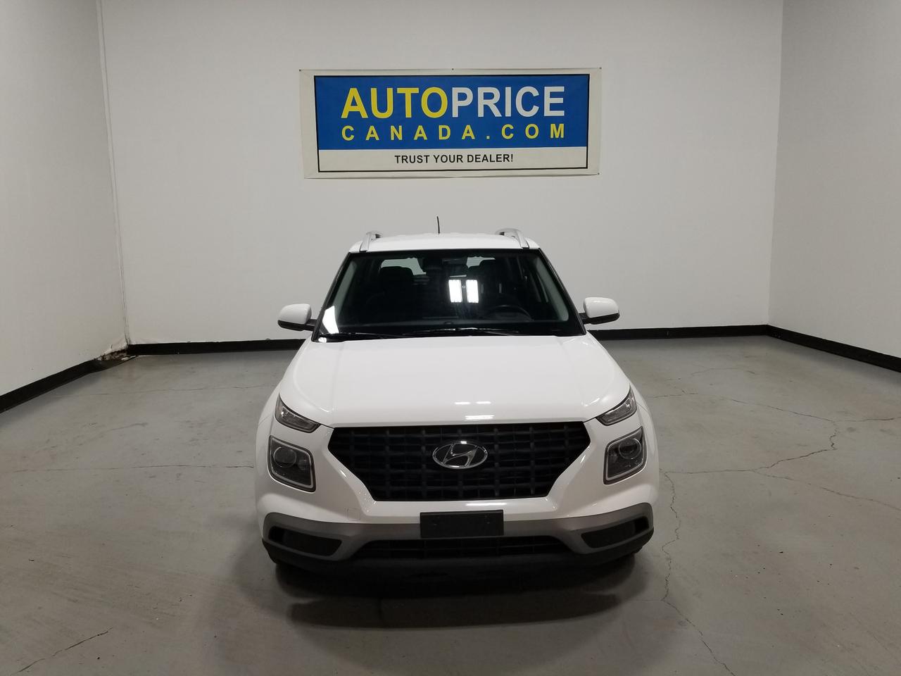 2025 Hyundai Venue Preferred 4dr Front-Wheel Drive Photo1