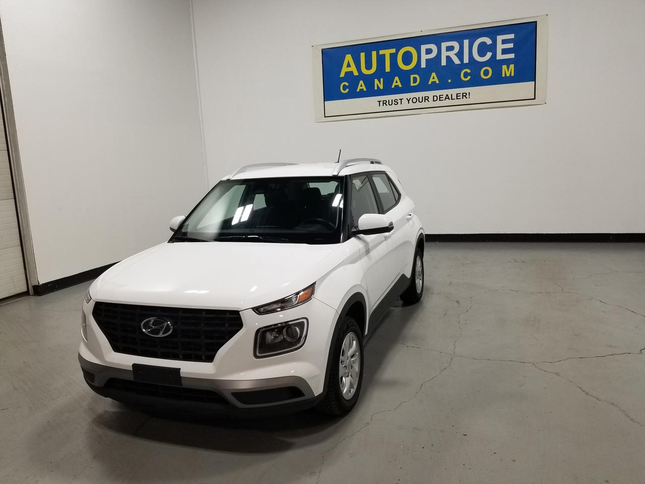 2025 Hyundai Venue Preferred 4dr Front-Wheel Drive Photo2
