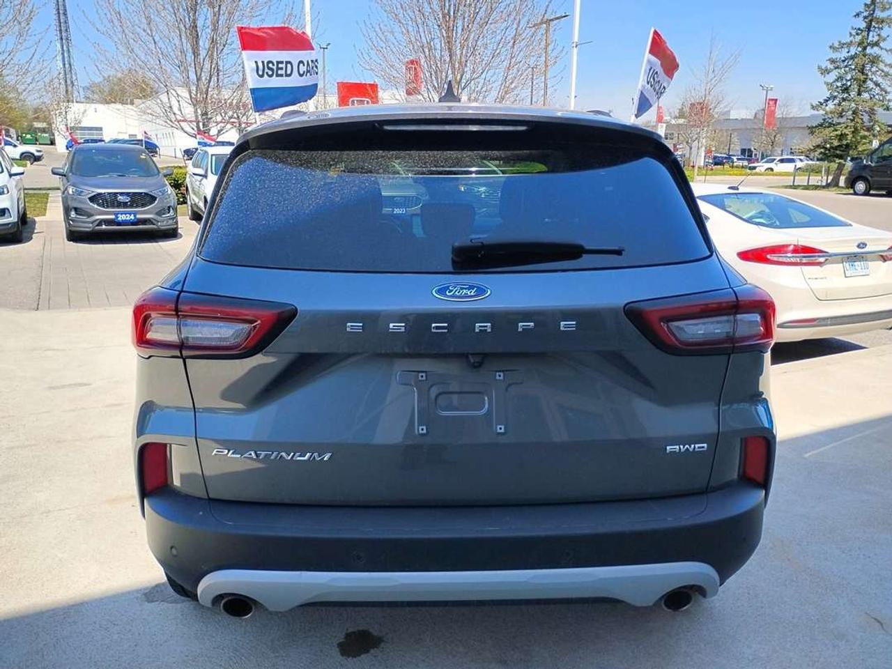2023 Ford Escape Platinum Photo