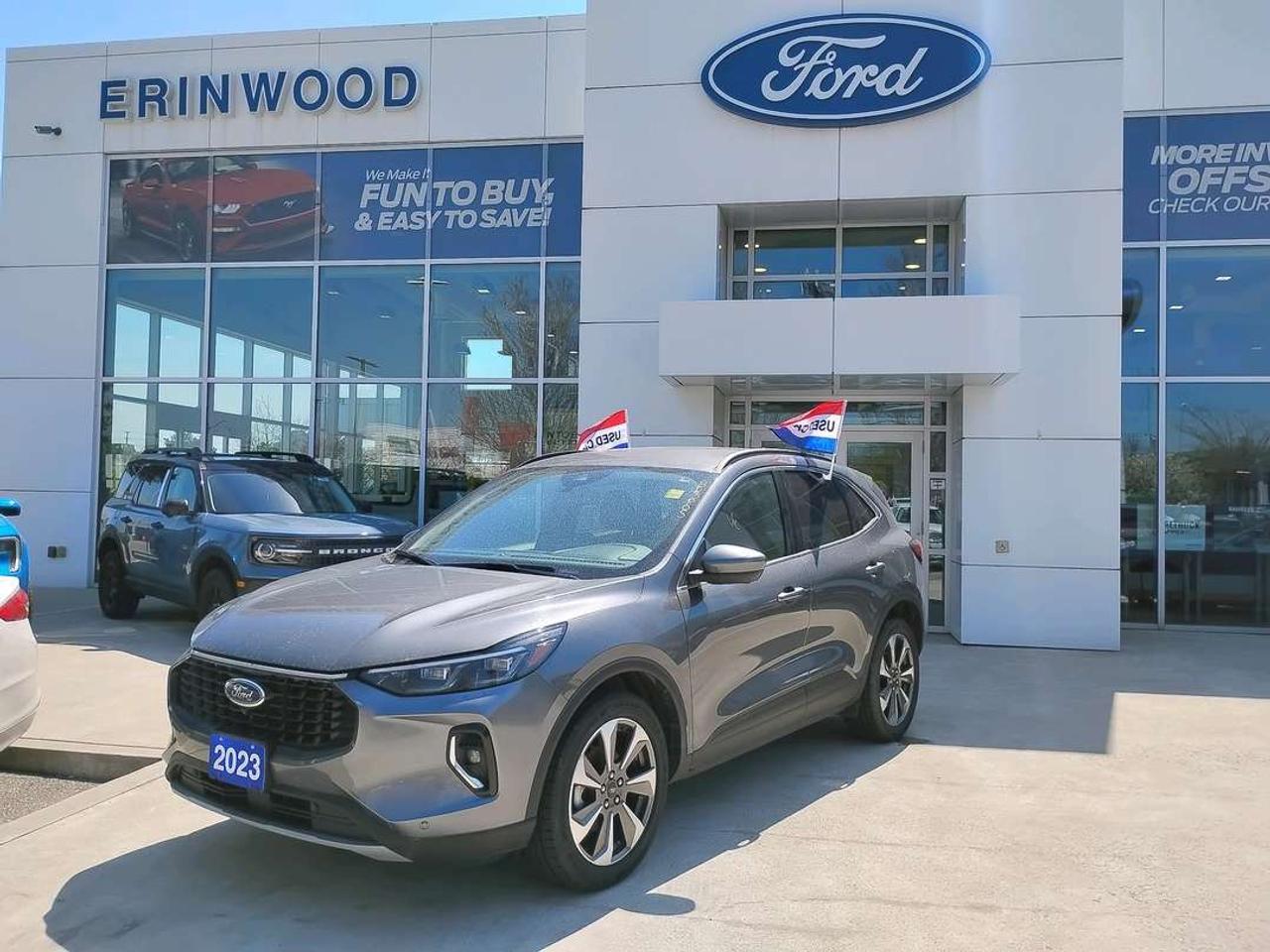 2023 Ford Escape Platinum Photo