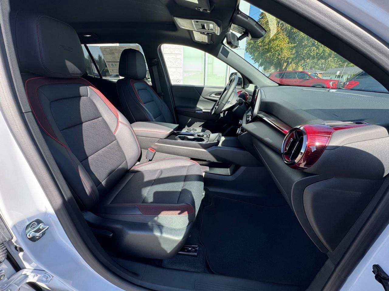 2027 Chevrolet Equinox RS 4dr All-Wheel Drive Photo