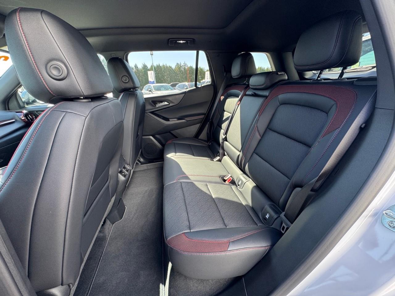 2027 Chevrolet Equinox RS 4dr All-Wheel Drive Photo