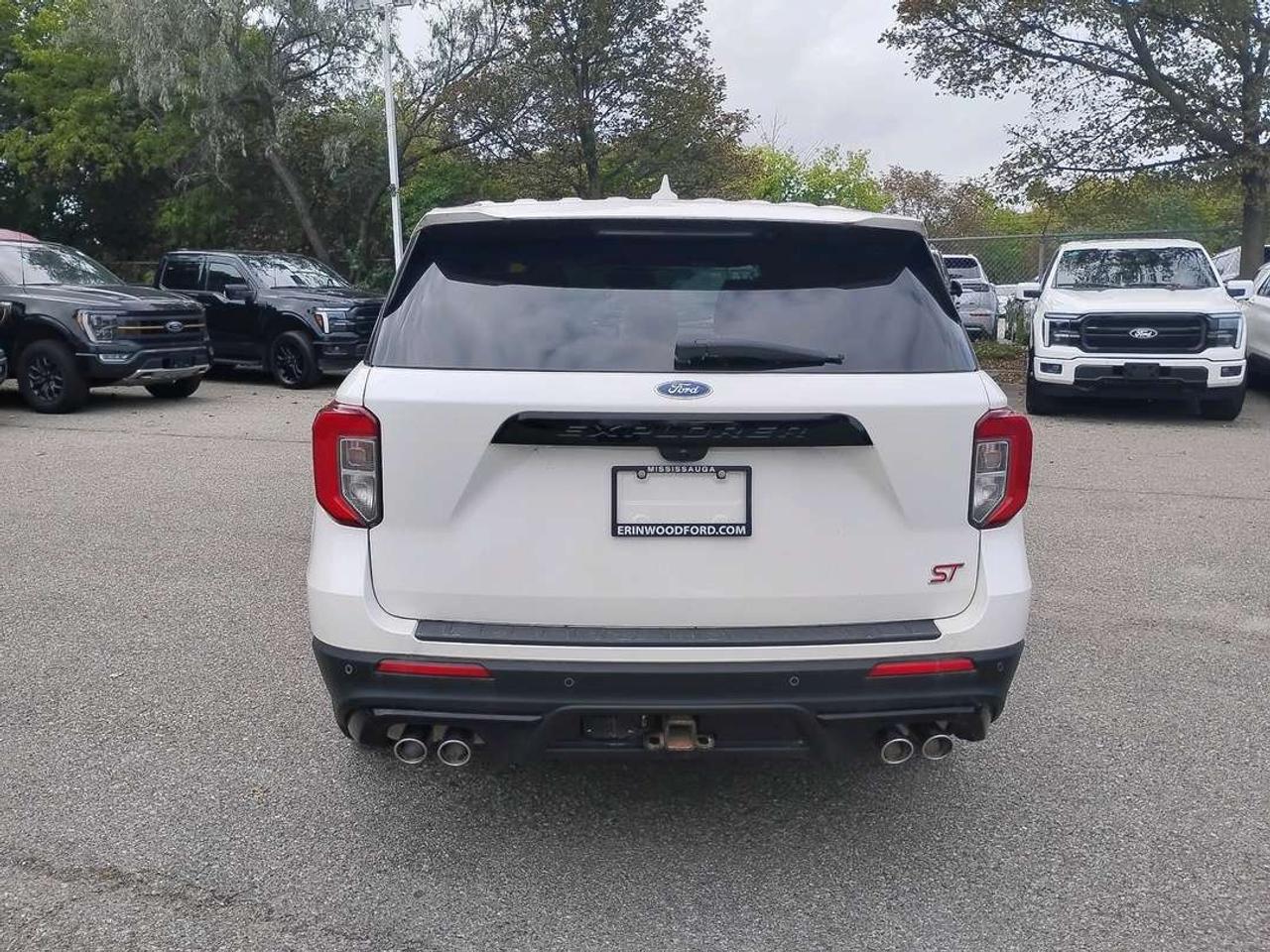2022 Ford Explorer ST Photo