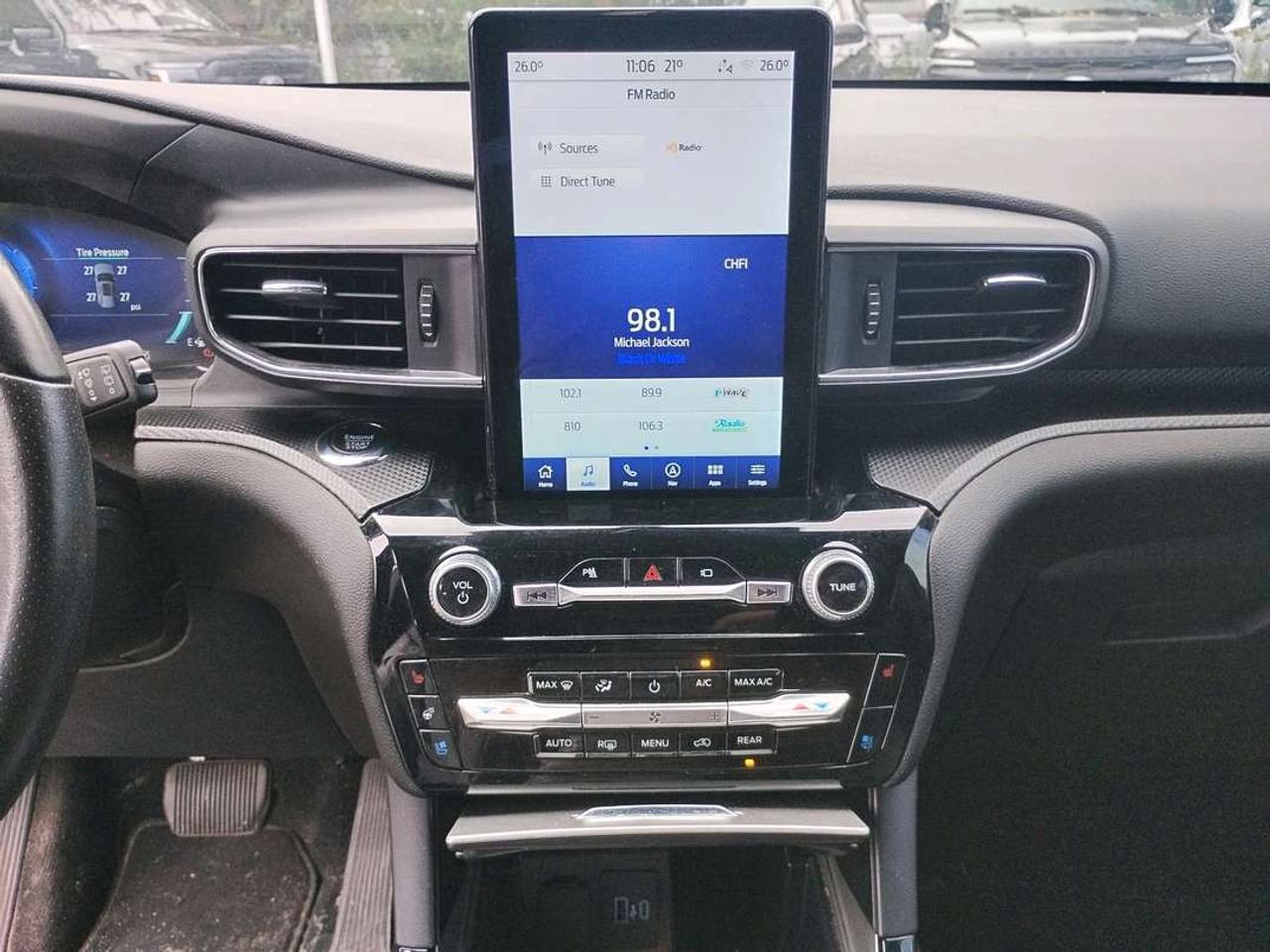 2022 Ford Explorer ST Photo