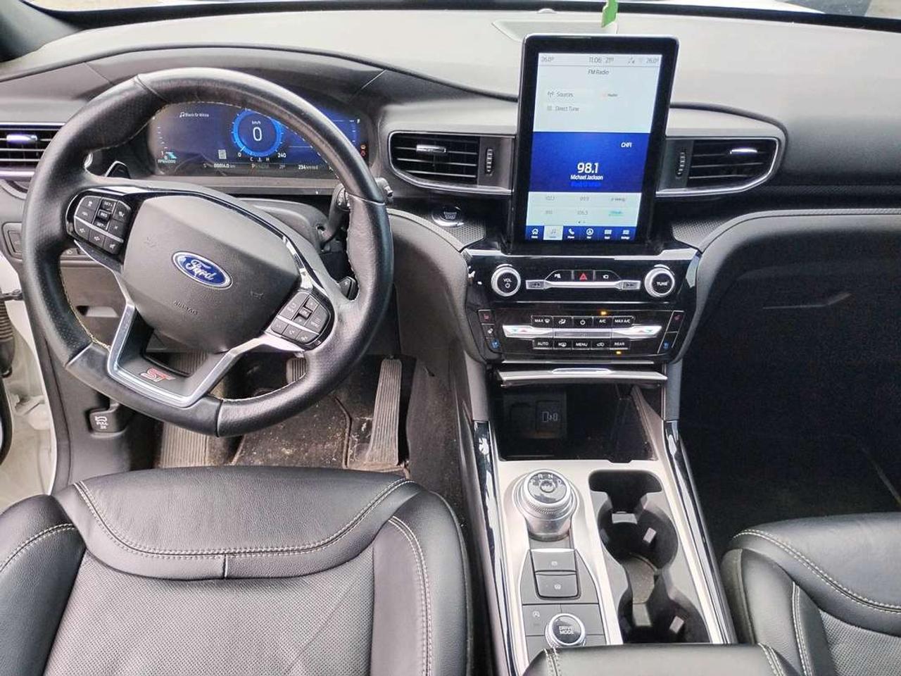 2022 Ford Explorer ST Photo