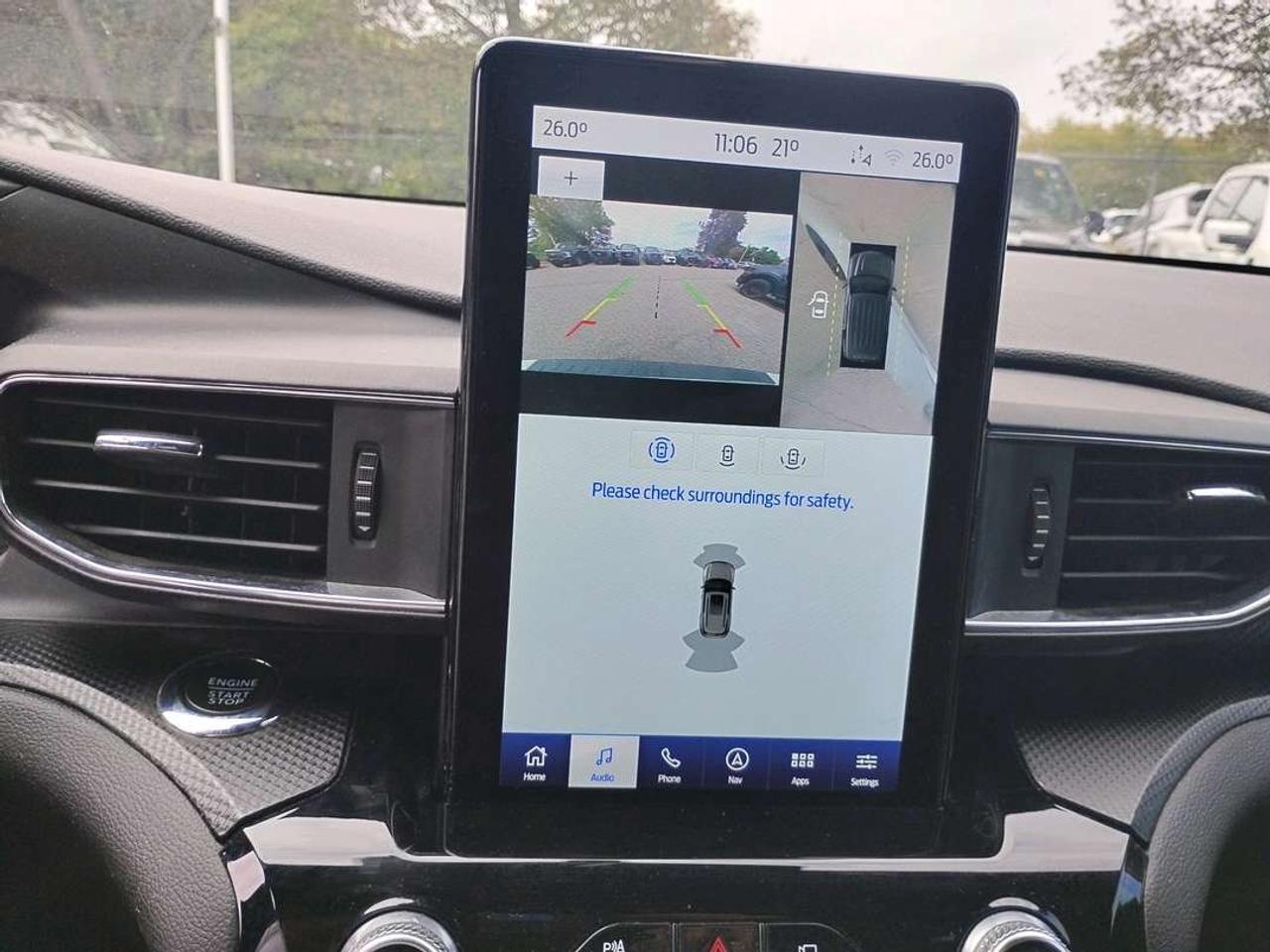 2022 Ford Explorer ST Photo