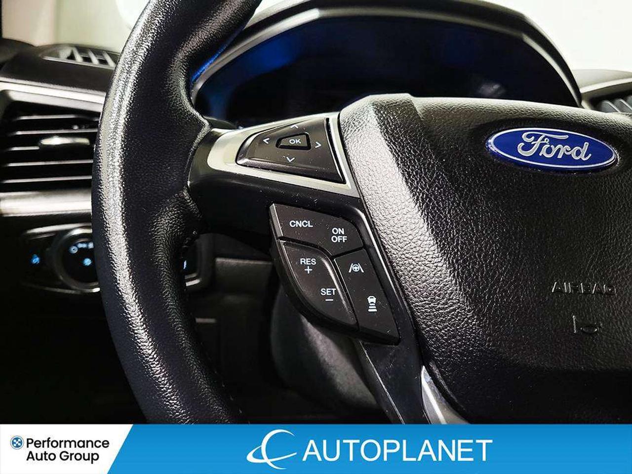 2023 Ford Edge SEL AWD, Bluetooth, Back Up Cam w/ Parking Sensors Photo