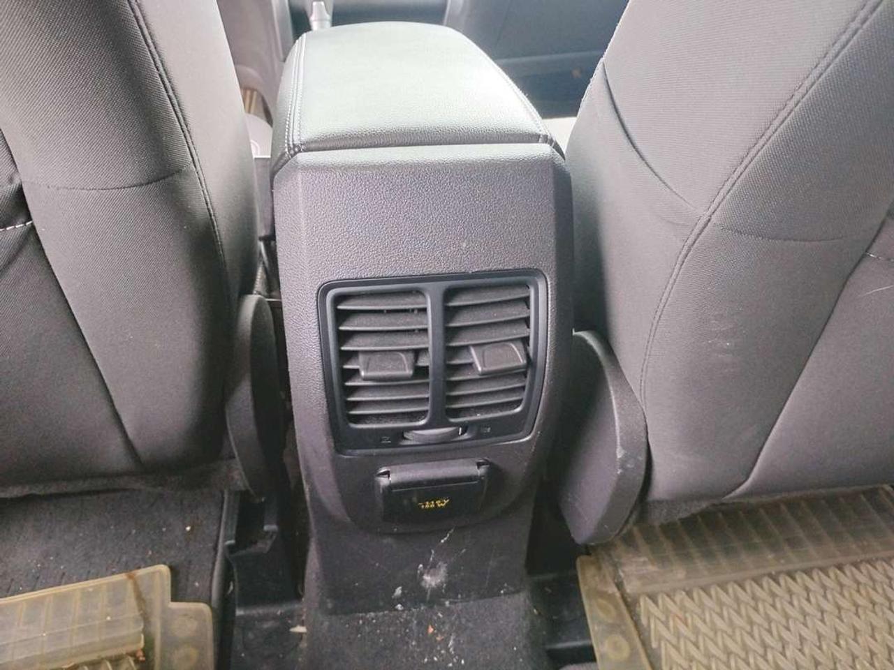 2017 Ford Escape SE Photo