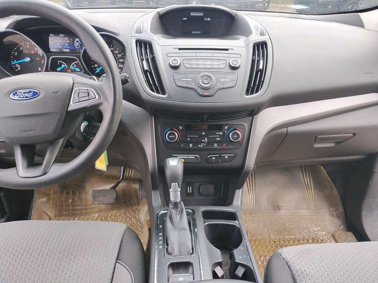 2017 Ford Escape SE Photo