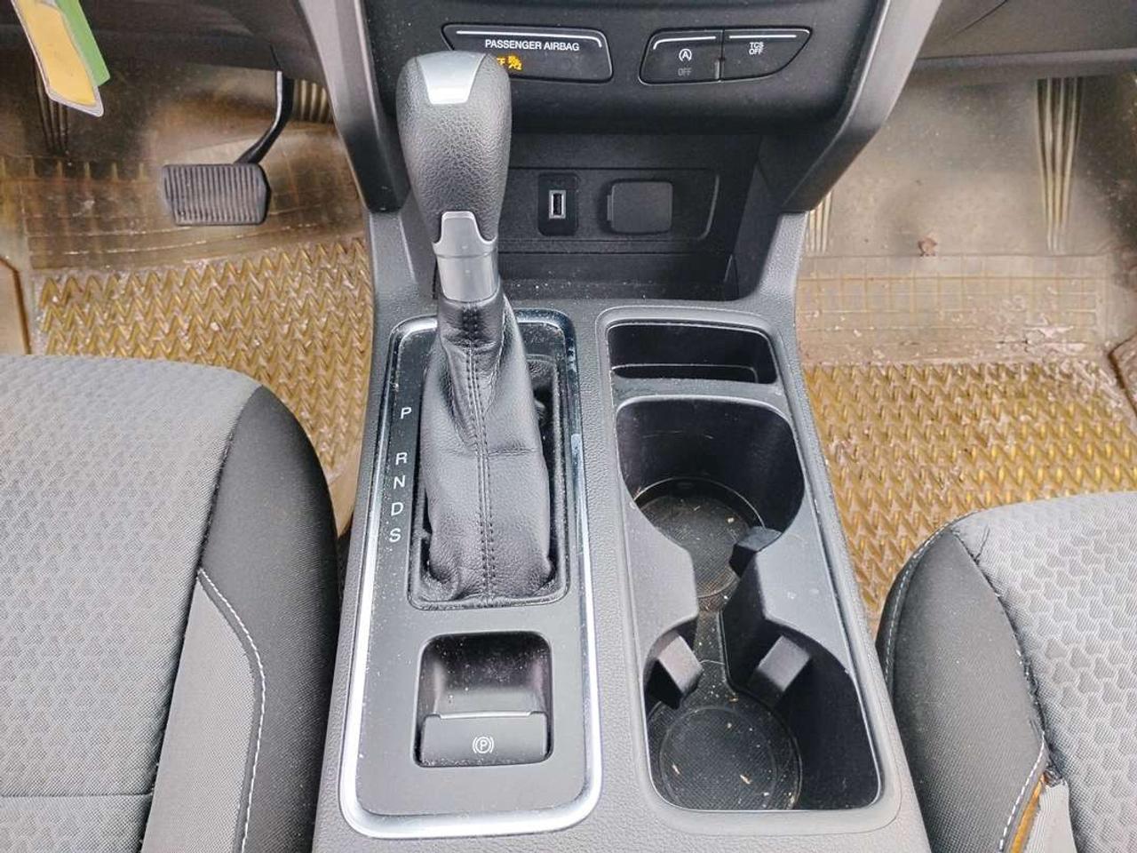 2017 Ford Escape SE Photo