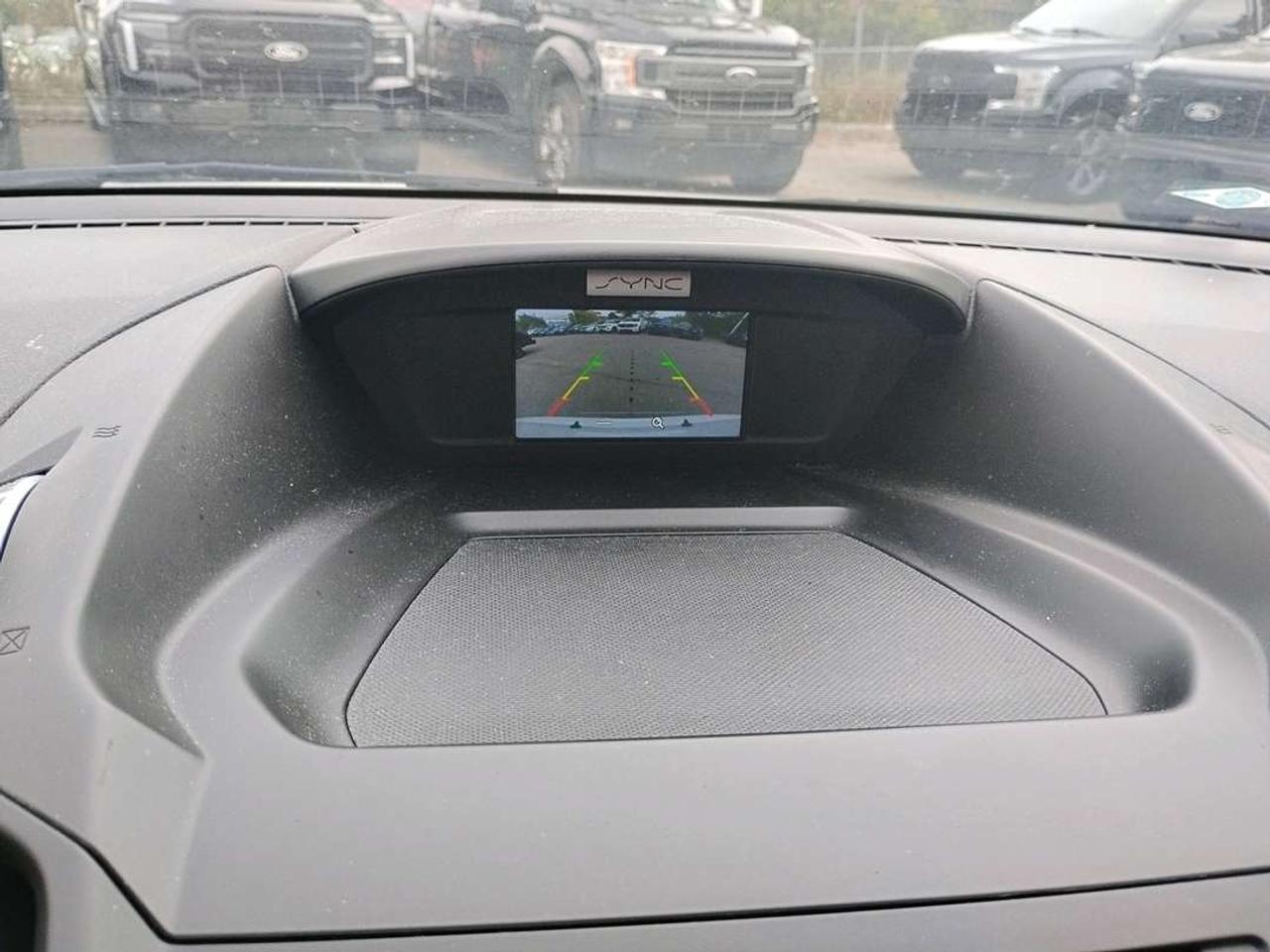 2017 Ford Escape SE Photo