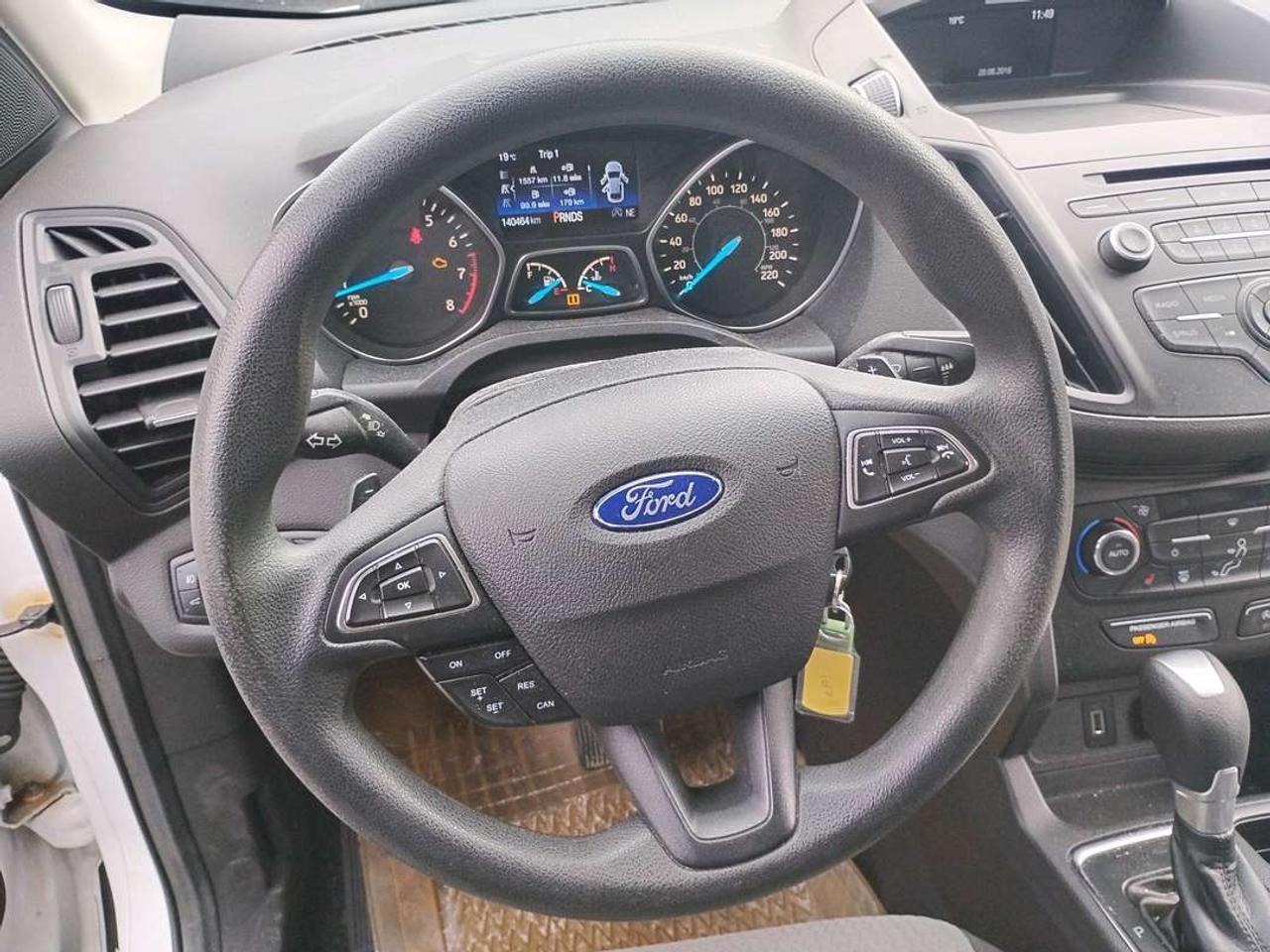 2017 Ford Escape SE Photo