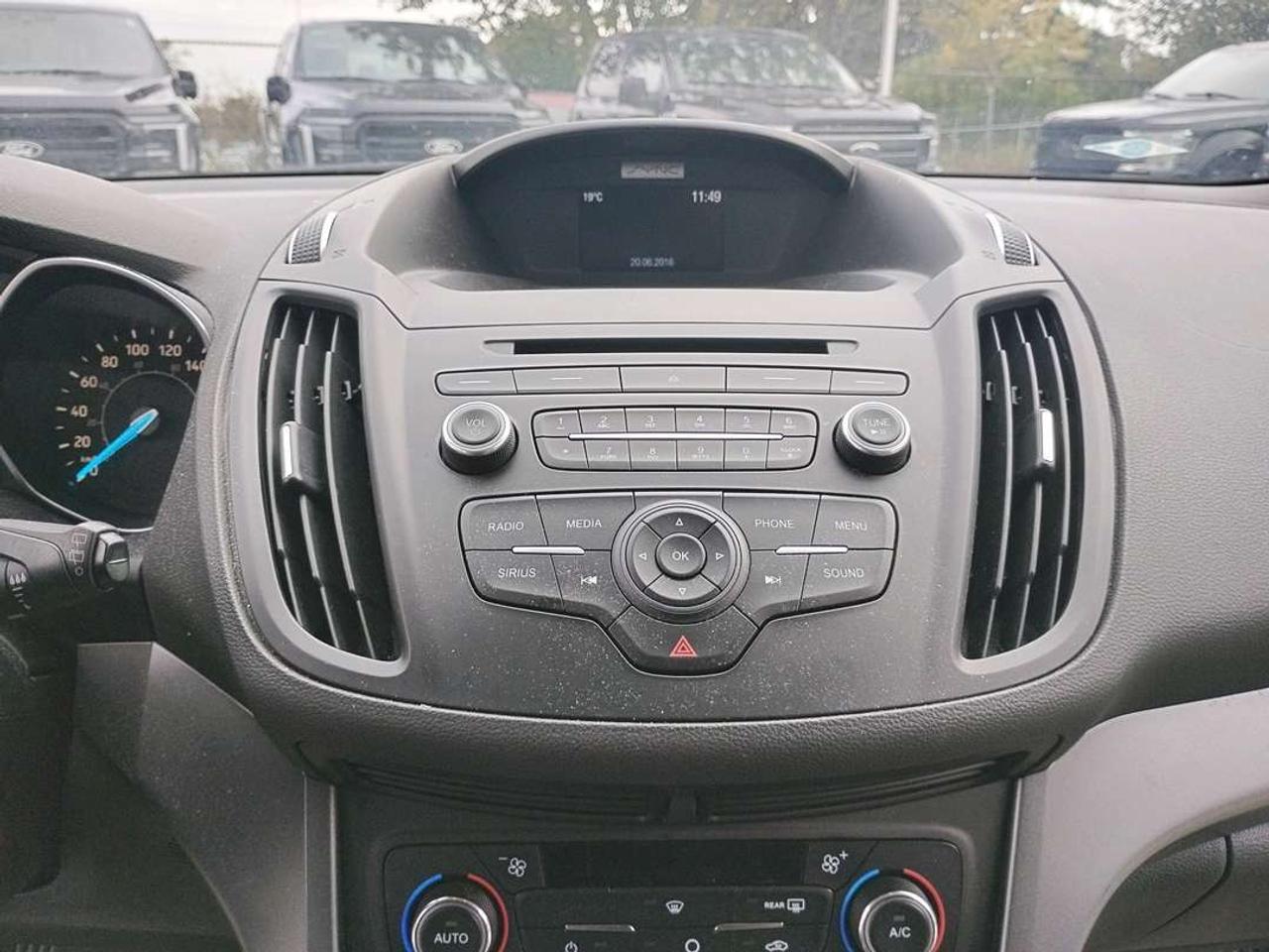 2017 Ford Escape SE Photo