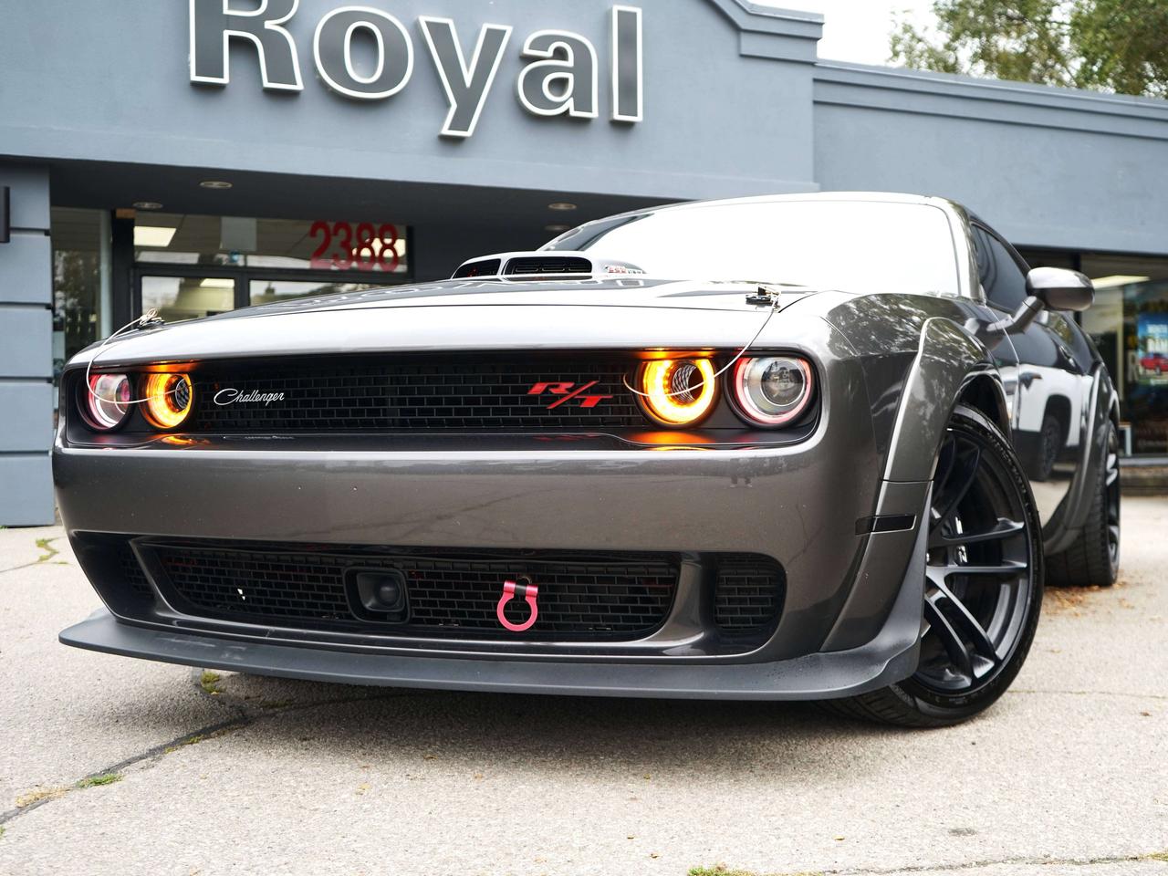 2023 Dodge Challenger 392 SCATPACK/ 6.4L V8/ RWD Photo2