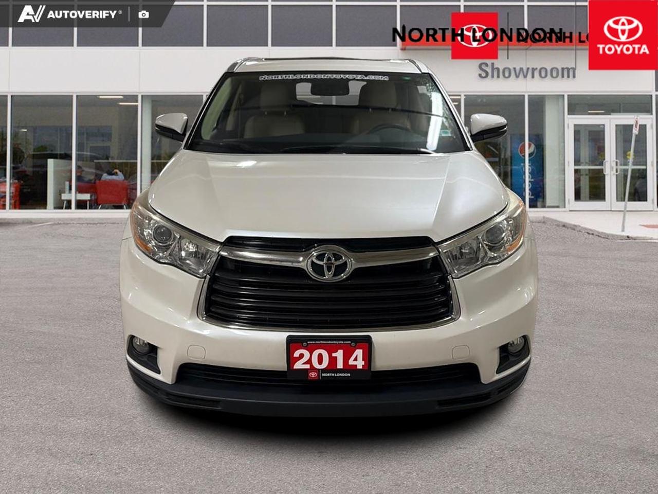 2014 Toyota Highlander  Photo1