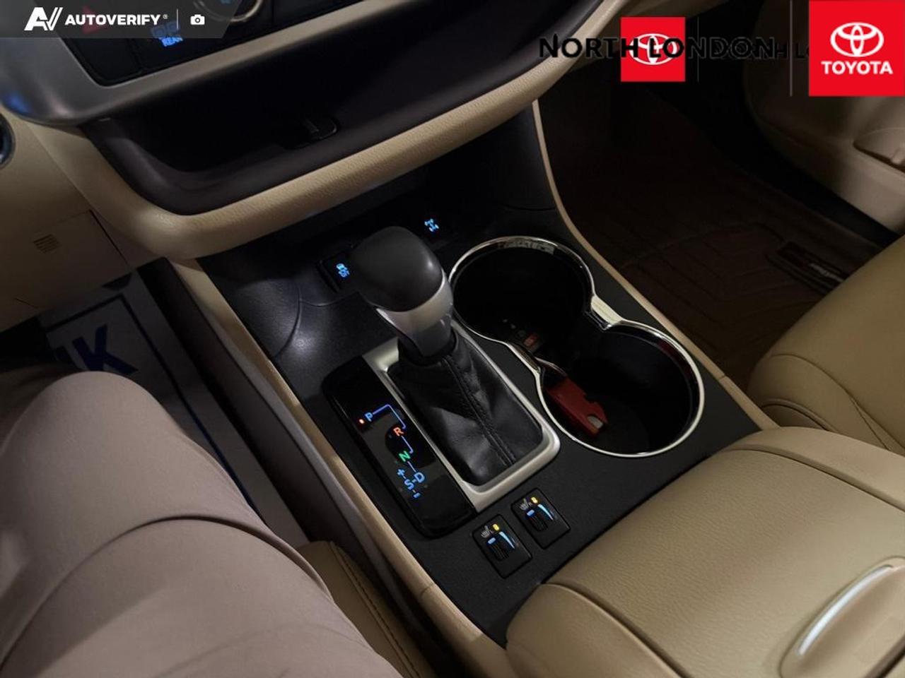 2014 Toyota Highlander  Photo