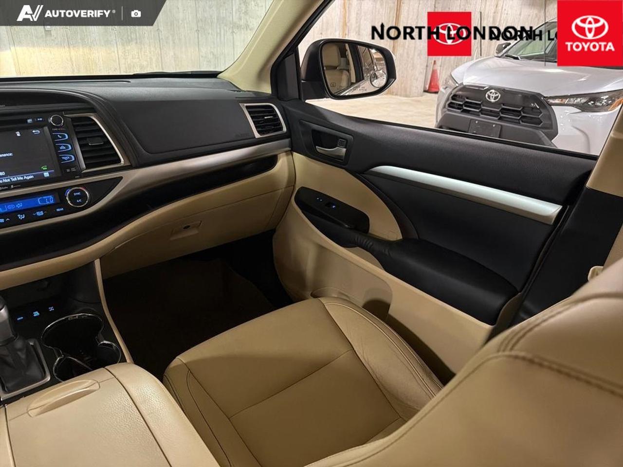 2014 Toyota Highlander  Photo