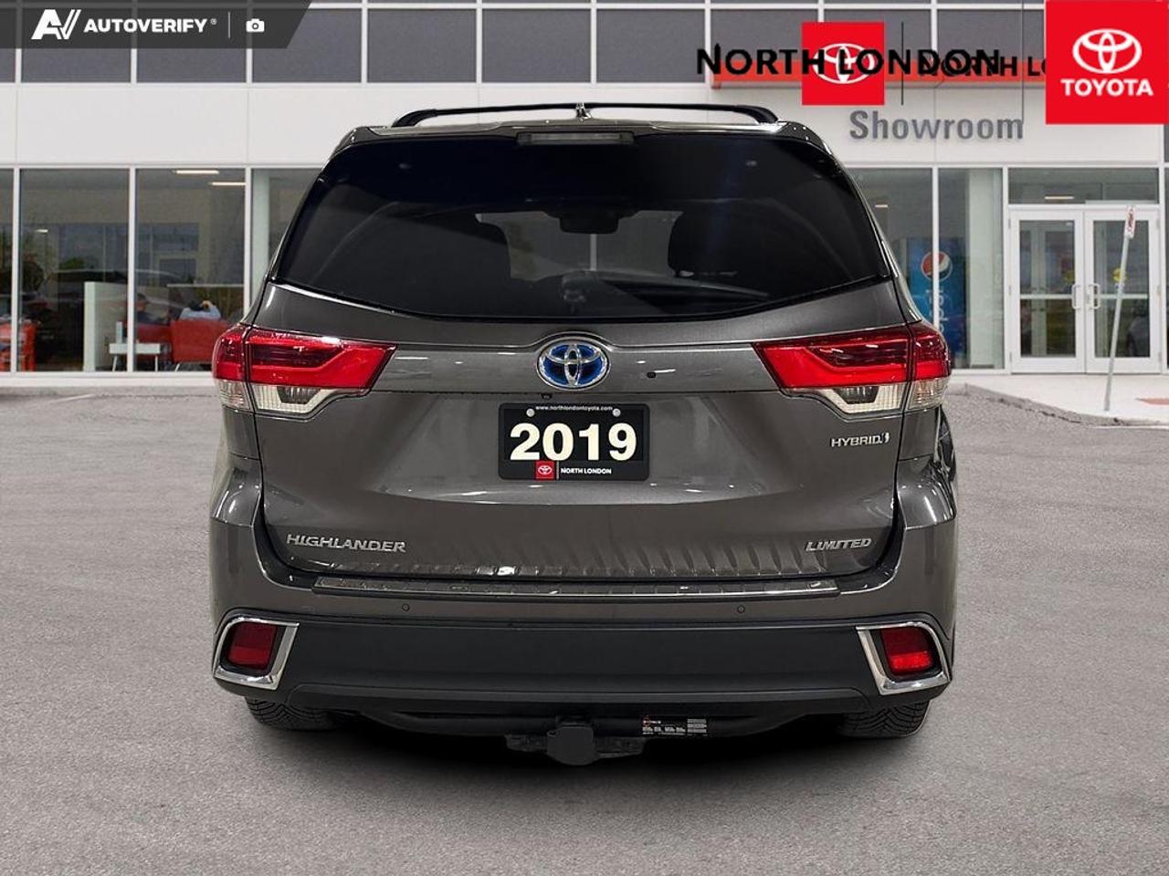 2019 Toyota Highlander Hybrid  Photo