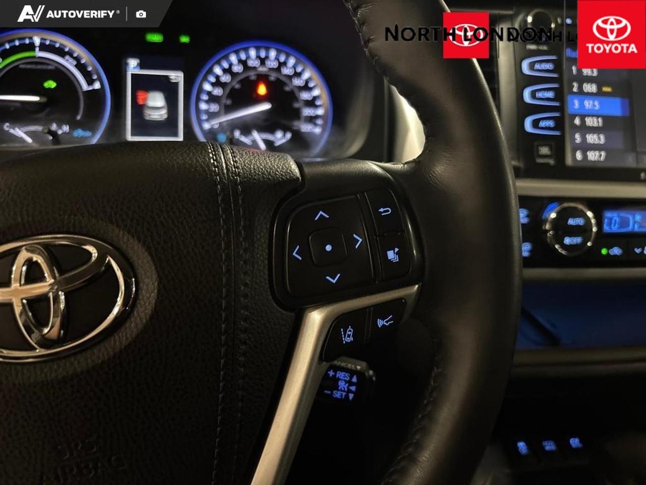 2019 Toyota Highlander Hybrid  Photo