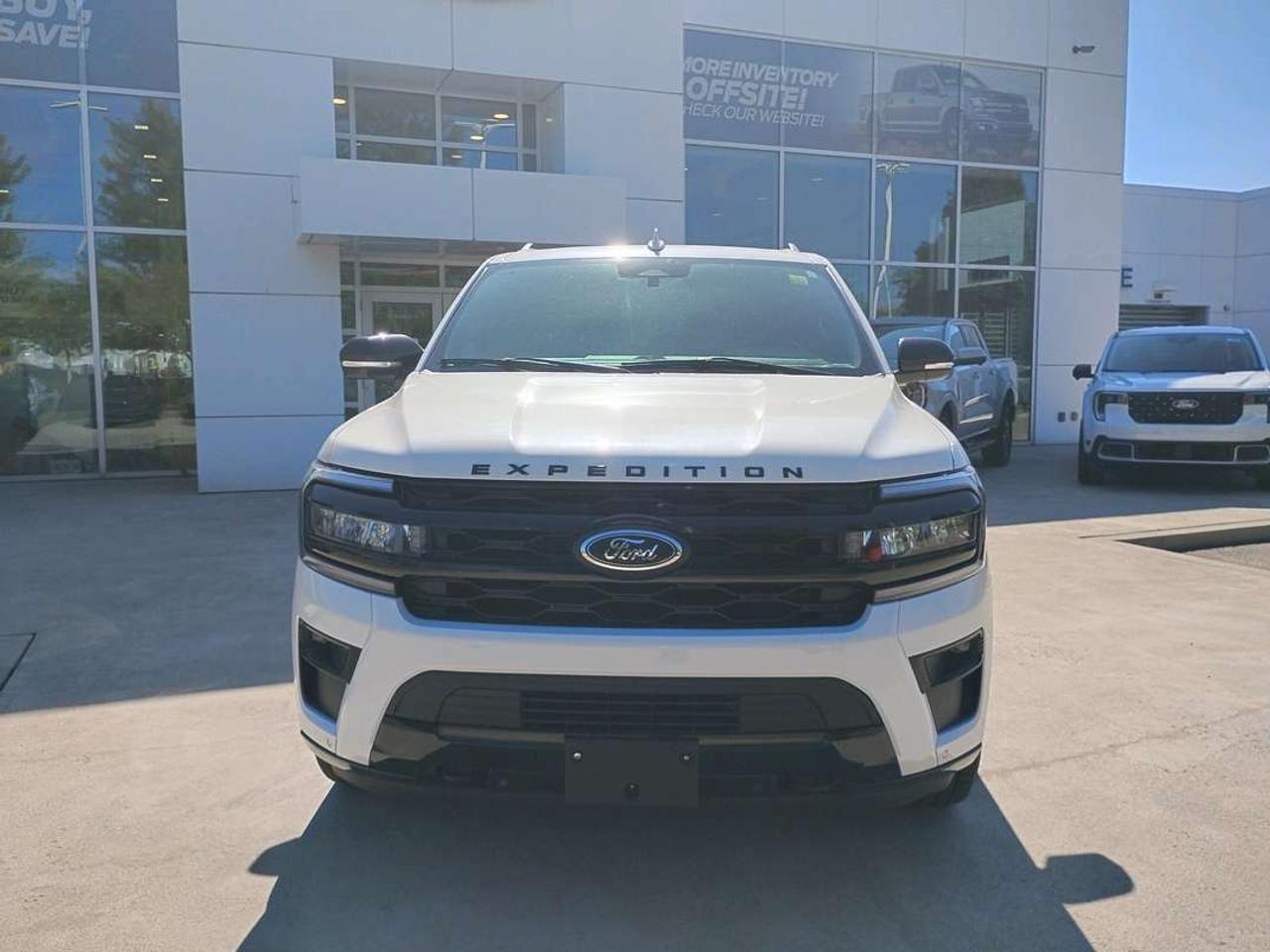 2023 Ford Expedition Limited Max 4X4 Photo