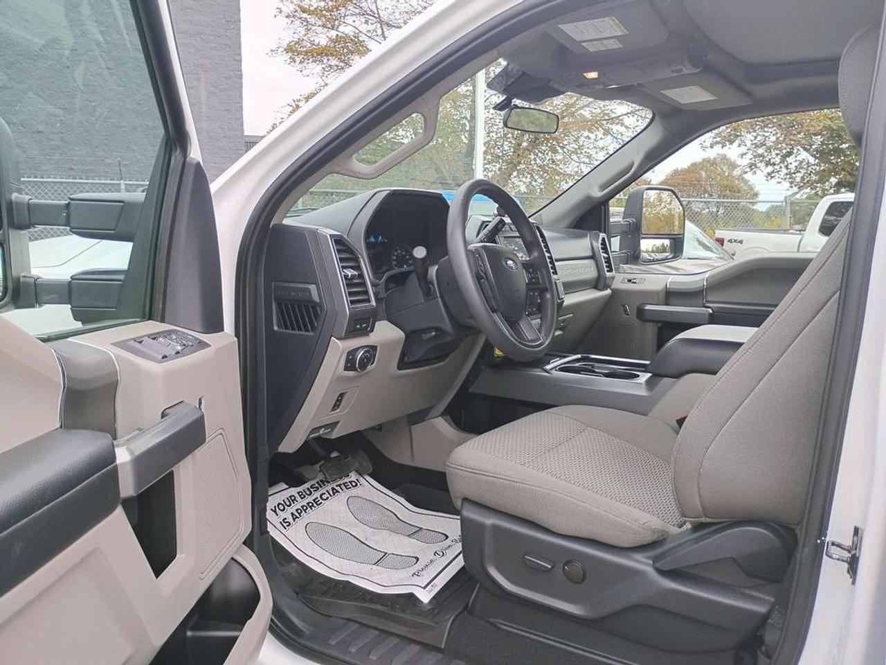 2022 Ford Others XL Photo