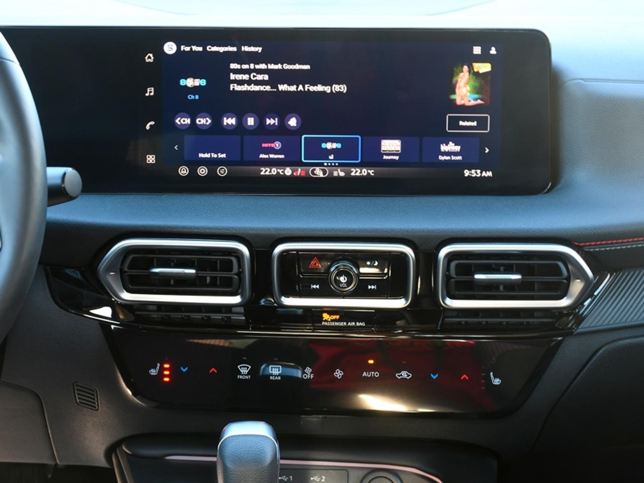 2026 Nissan Sentra SR   Heated Seats & Steering   Sunroof   CarPlay   Android Auto   Remote Start   Back up Cam Photo