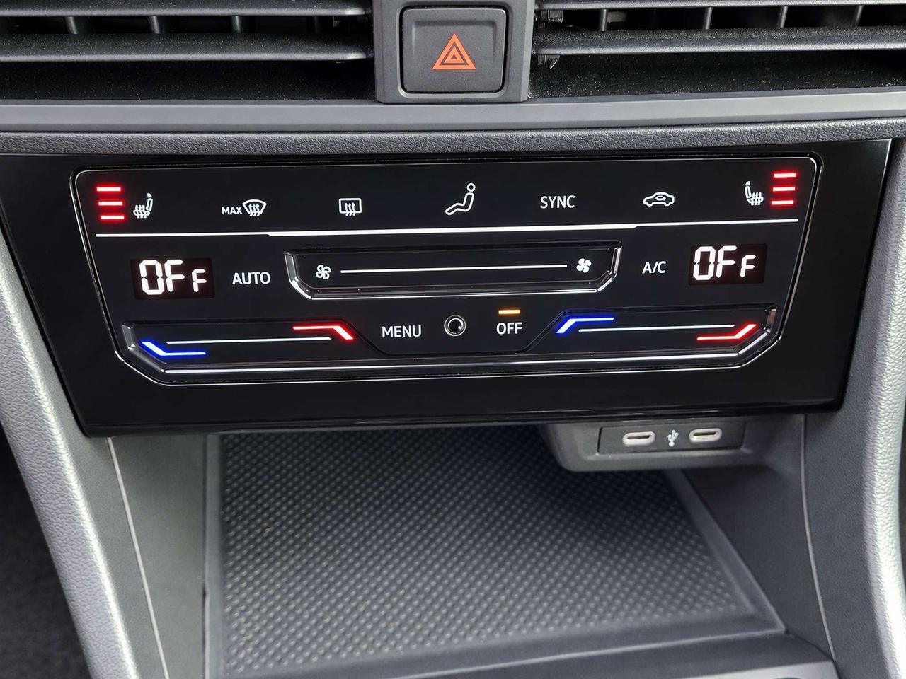 2025 Volkswagen Jetta TRENDLINE, HTD. SEATS, A/C, APPLE/ANDROID, 54K! Photo