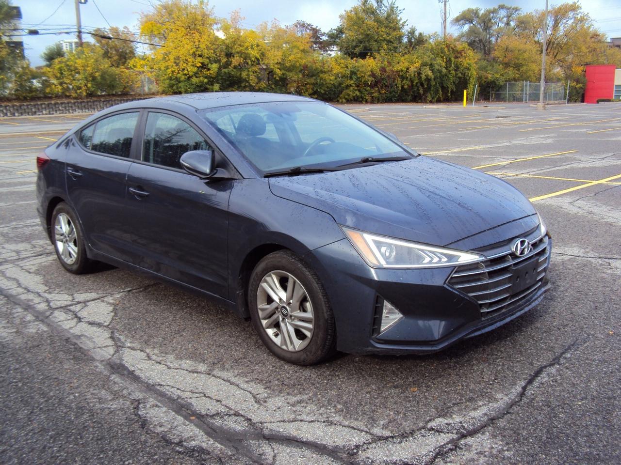 2020 Hyundai Elantra Preferred Photo0