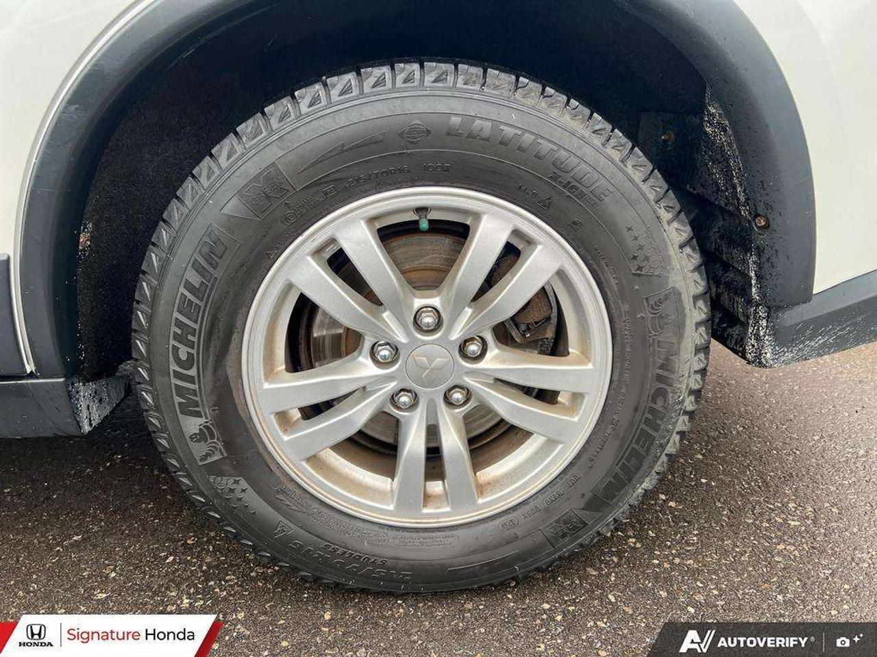 2018 Mitsubishi Outlander ES Photo