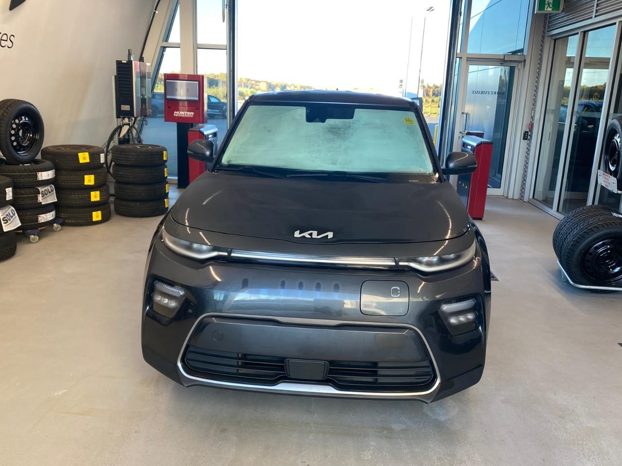 2022 Kia Soul EV EV Premium 4dr Hatchback Photo5