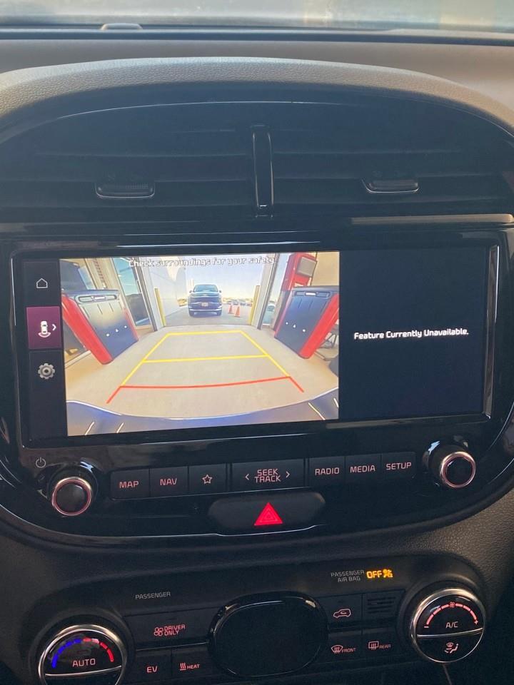 2022 Kia Soul EV EV Premium 4dr Hatchback Photo