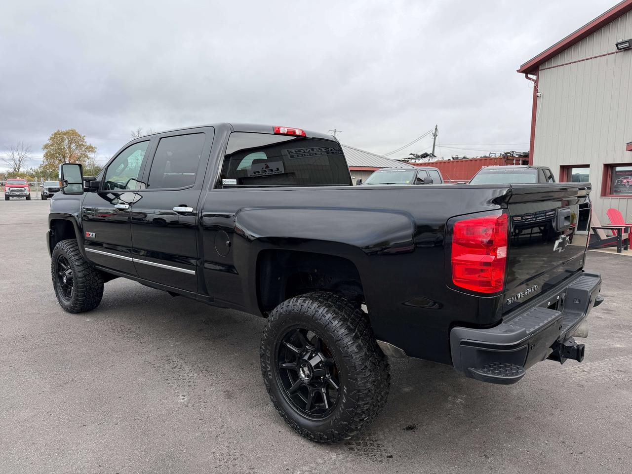 2017 Chevrolet Silverado 2500 LT Photo