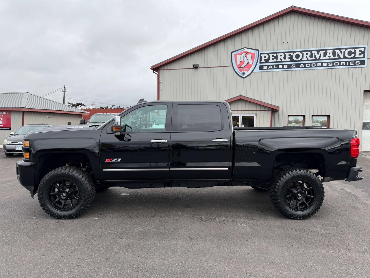 2017 Chevrolet Silverado 2500 LT Photo