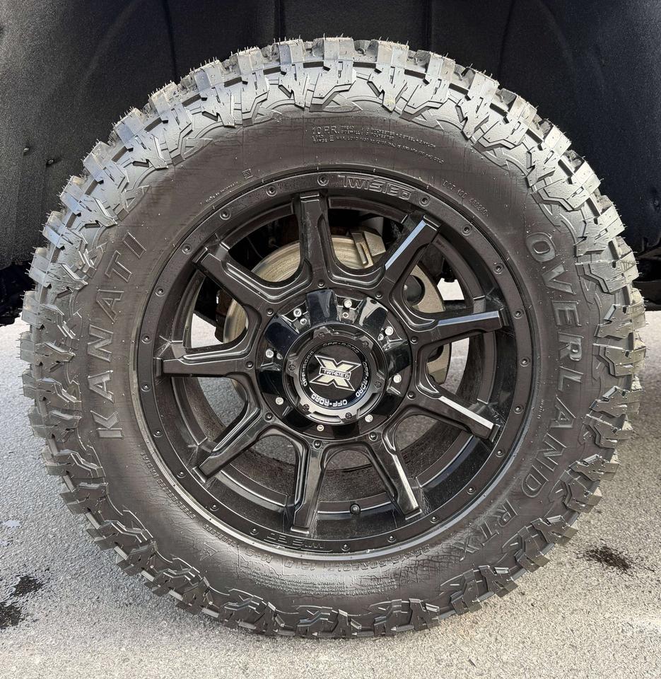 2017 Chevrolet Silverado 2500 LT Photo